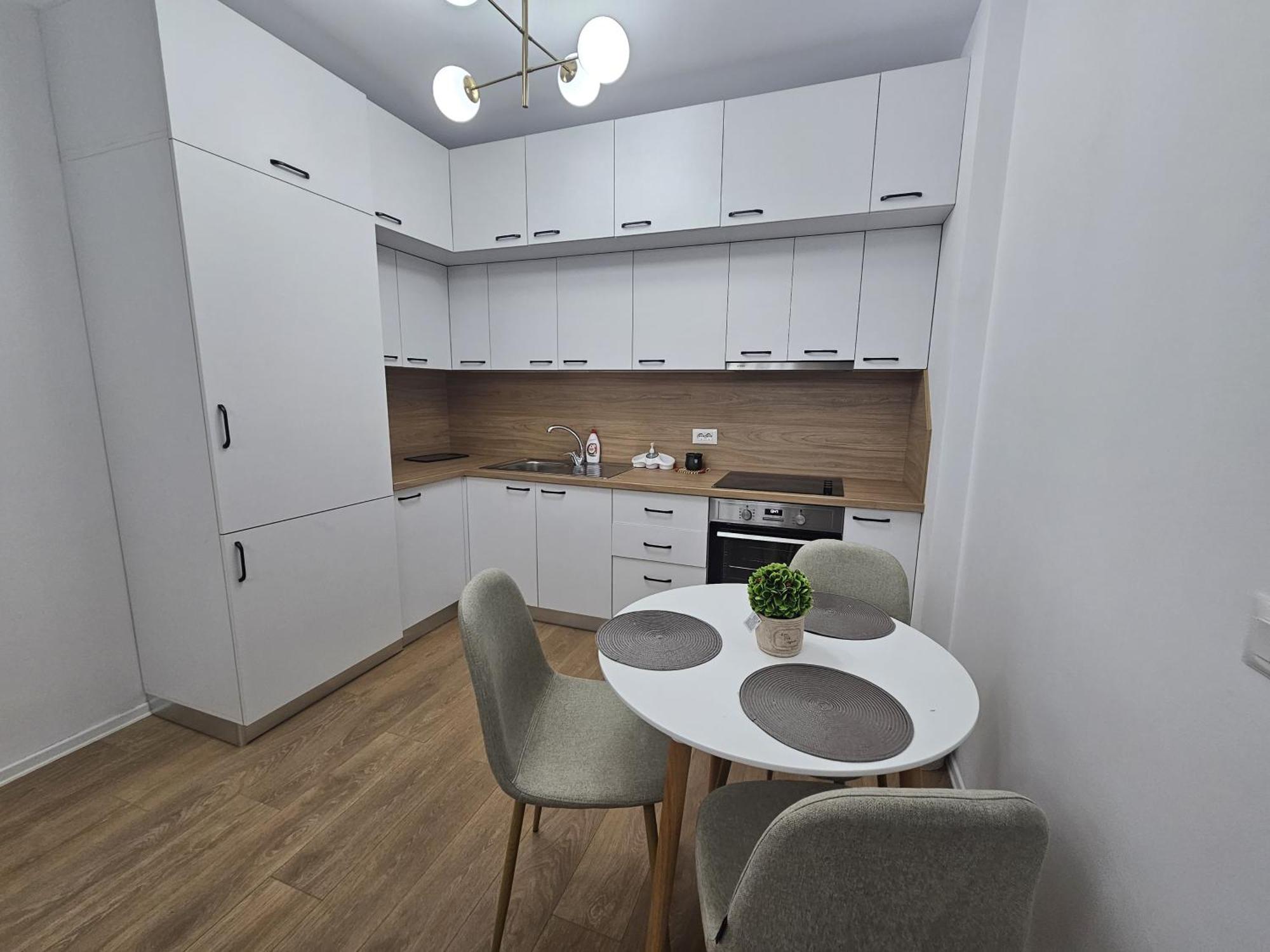Valentino Zirkon Apartment Tirana Bagian luar foto